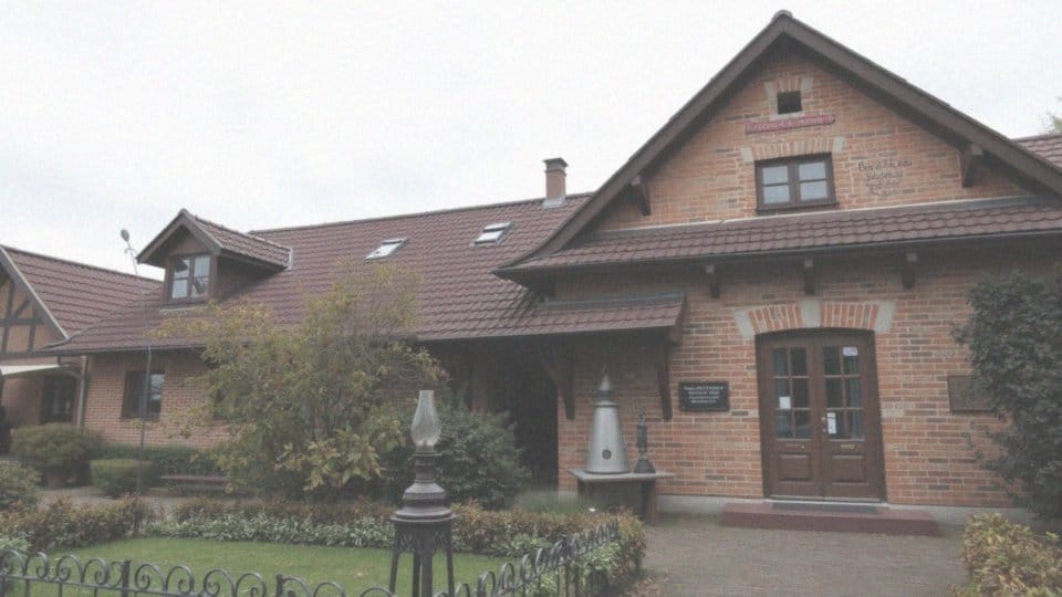 Jakie muzea związane z lampą naftową można zwiedzać w Polsce?
