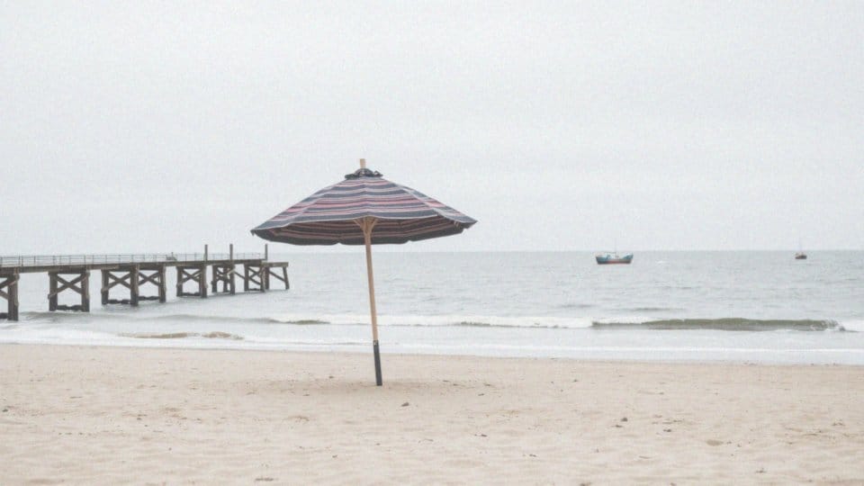 Tanie wakacje w październiku – idealny czas na oszczędności